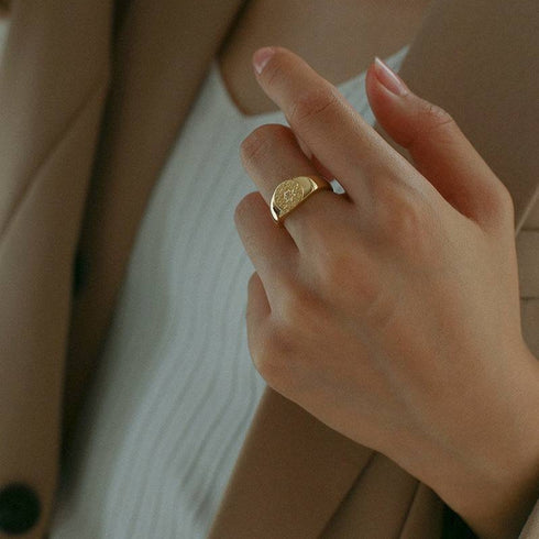 Pure Signet Ring - Zafari Studio Jewelry